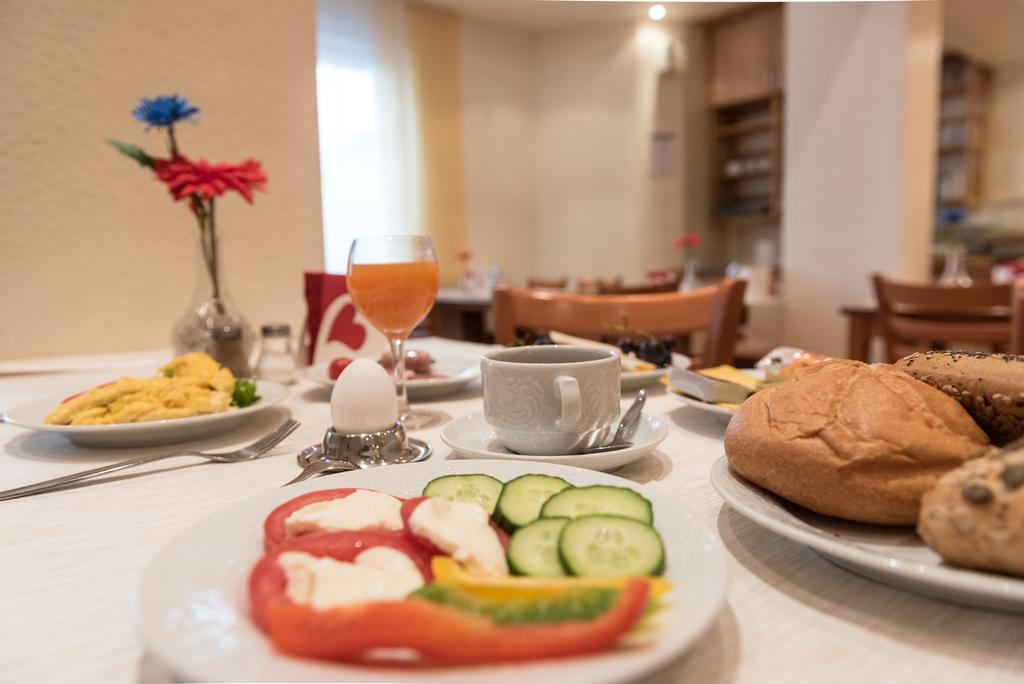 Residenz Hotel 3*